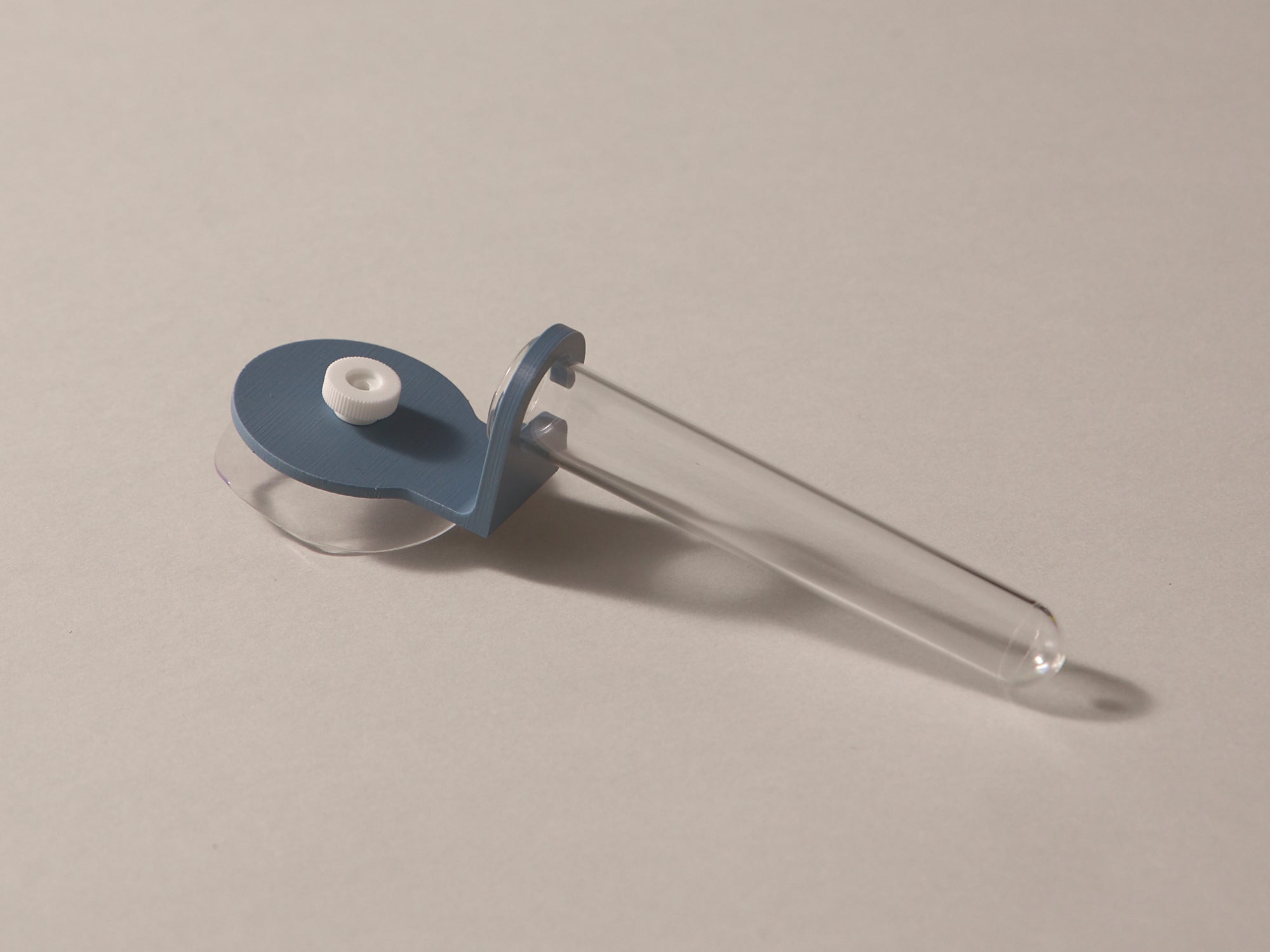 Planter suction cup holder